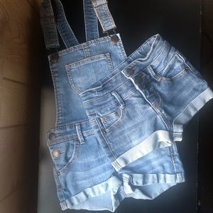 Bundled Girl Jean Shorts